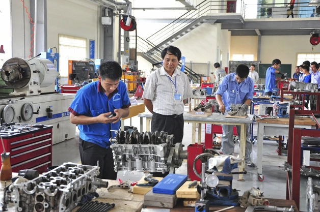 Công ty Thịnh Long trú trọng đào tạo, nâng cao chất lượng nguồn LĐXK